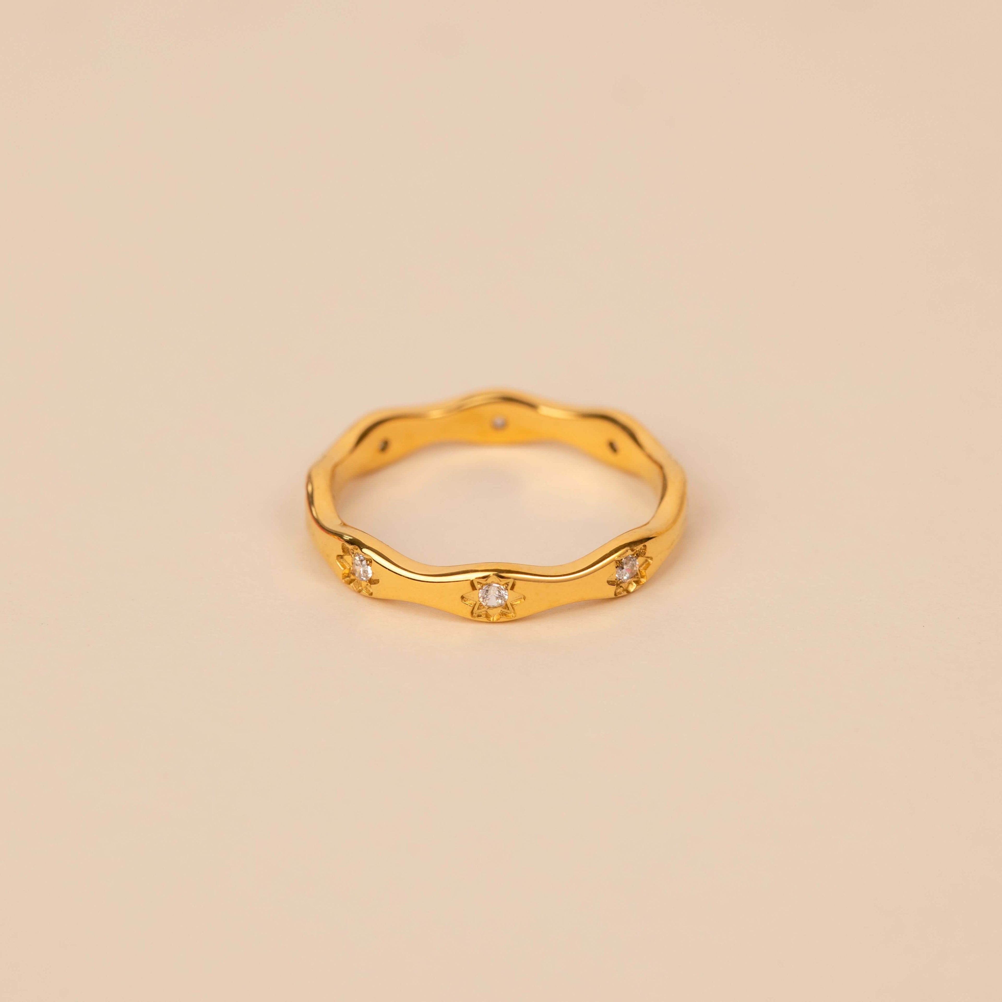 Ripple Star Ring