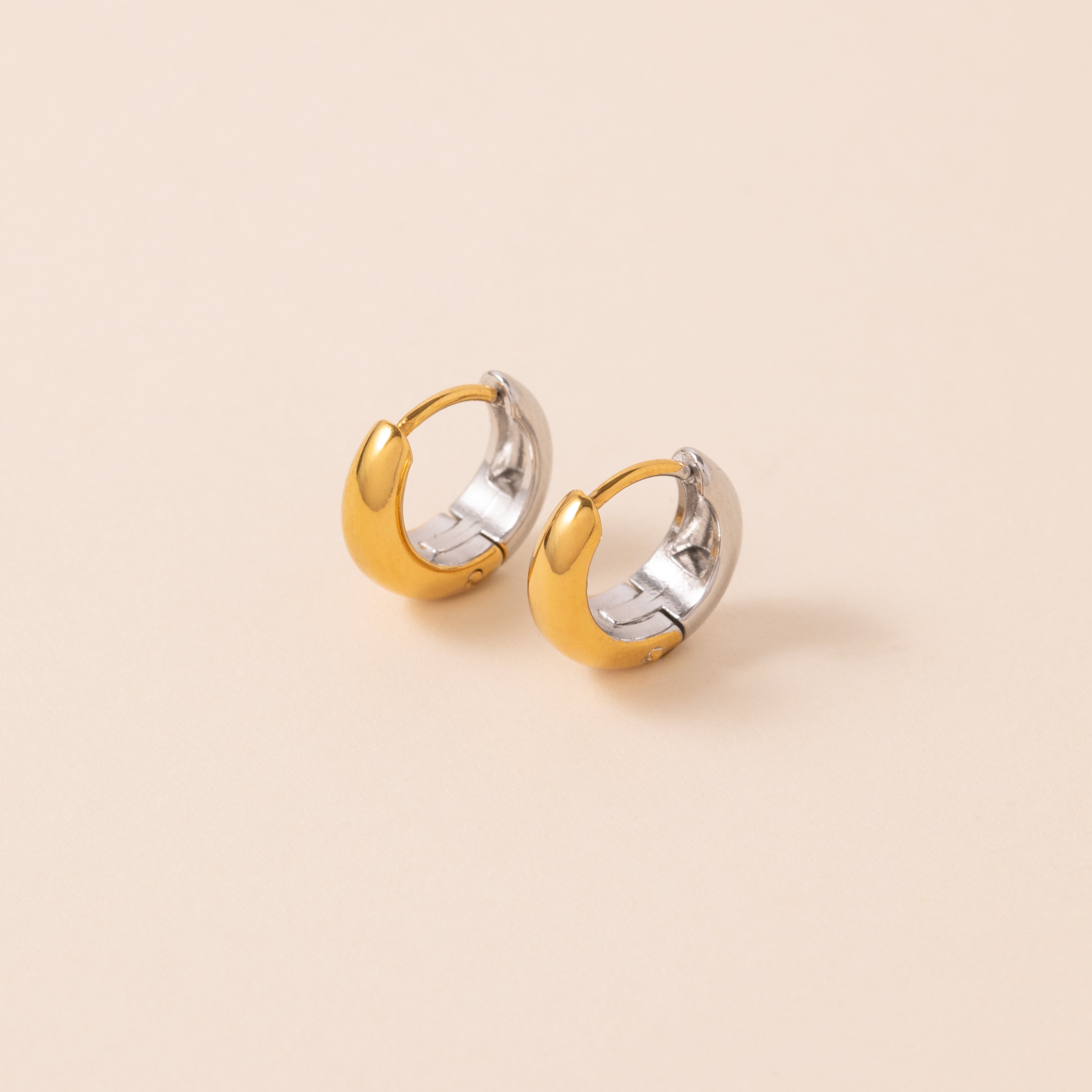Alora Hoops