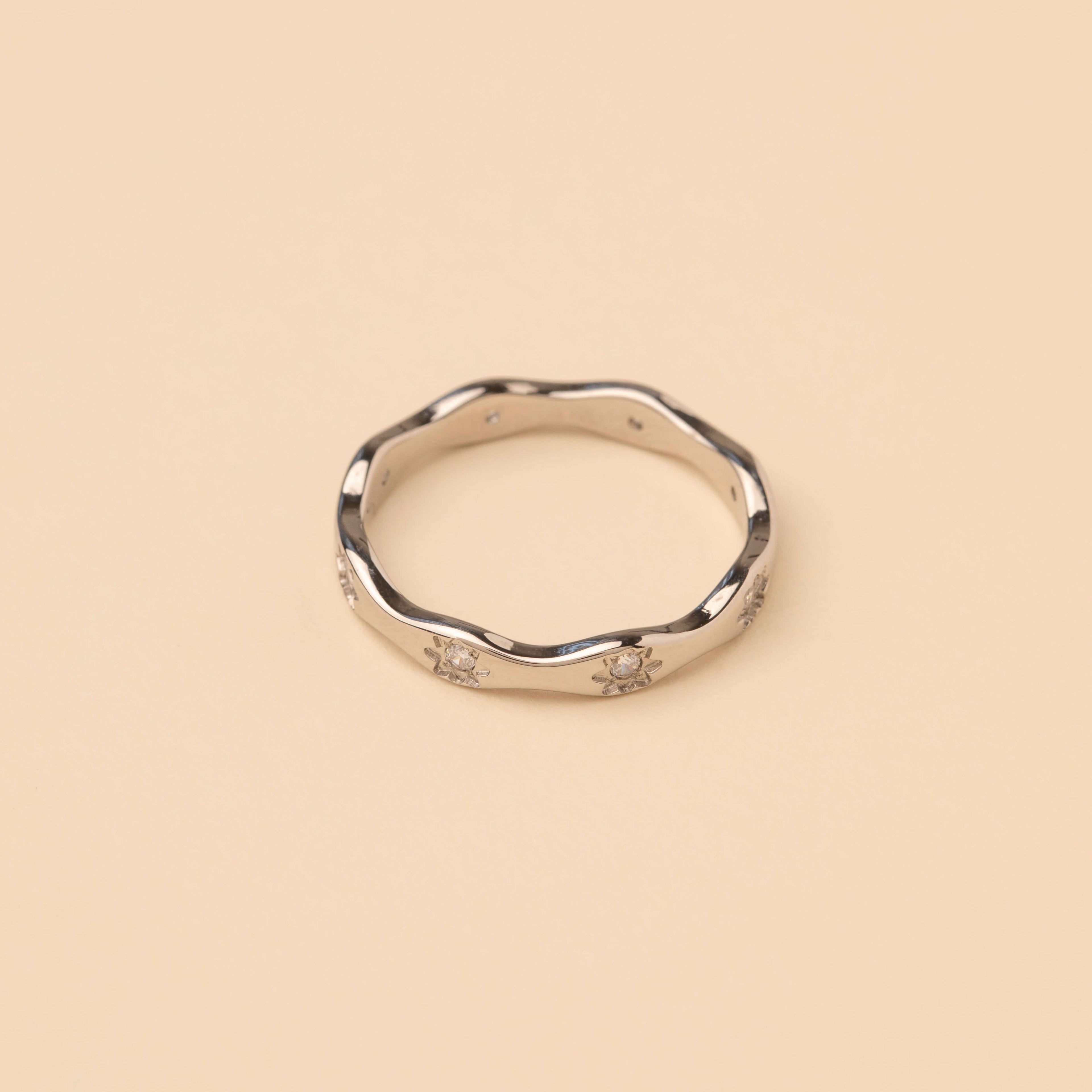 Ripple Star Ring