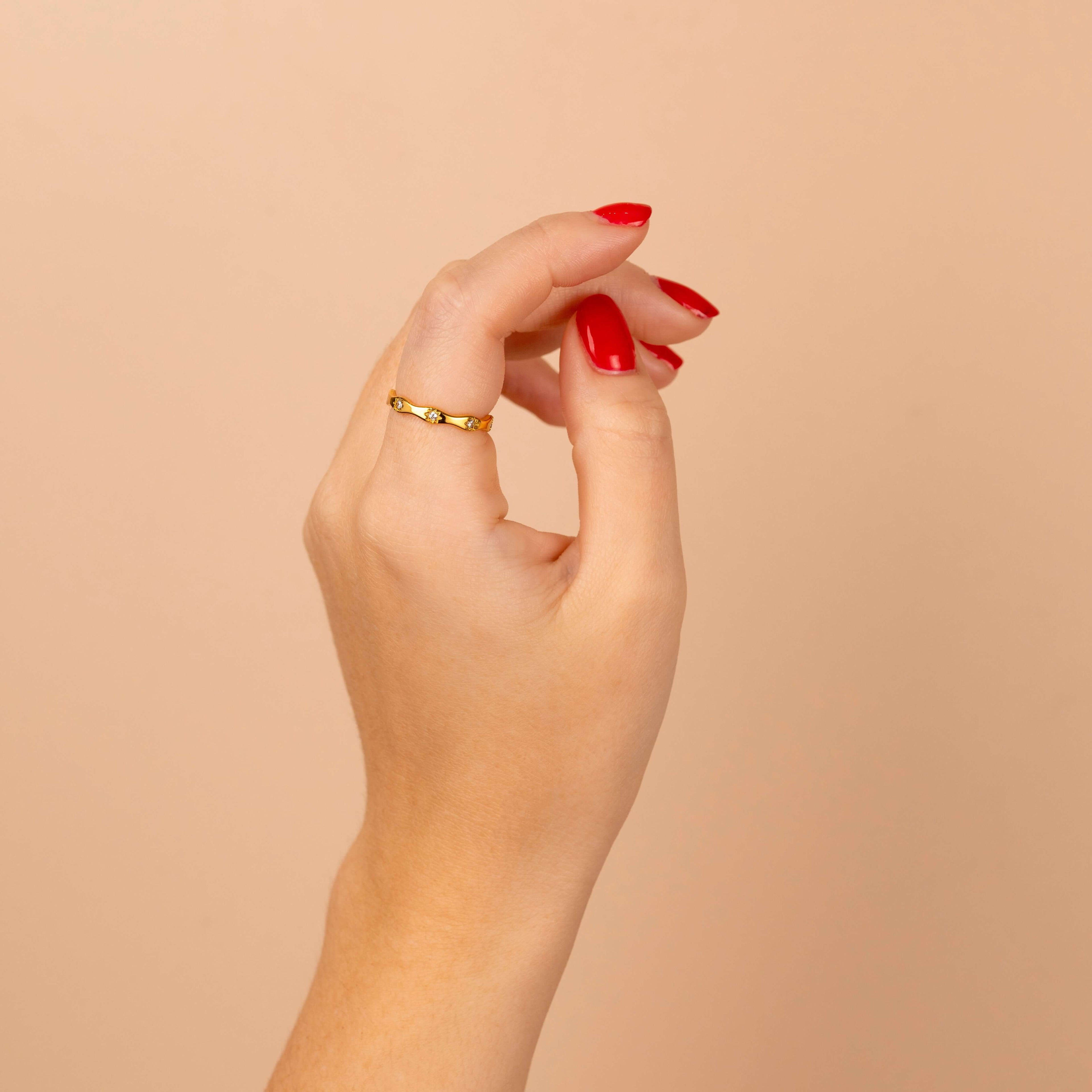Ripple Star Ring