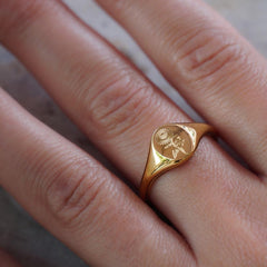 Sunflower Signet Ring - Jerne by Jodie