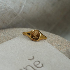 Sunflower Signet Ring - Jerne by Jodie